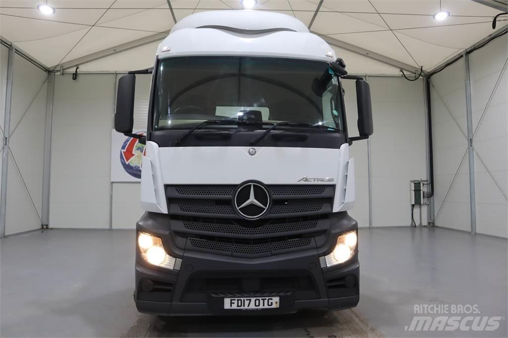 Mercedes-Benz ACTROS 1840 Conventional Trucks / Tractor Trucks