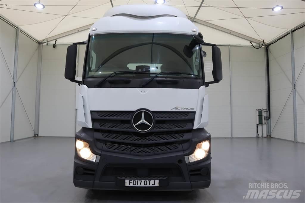 Mercedes-Benz ACTROS 1840 Conventional Trucks / Tractor Trucks