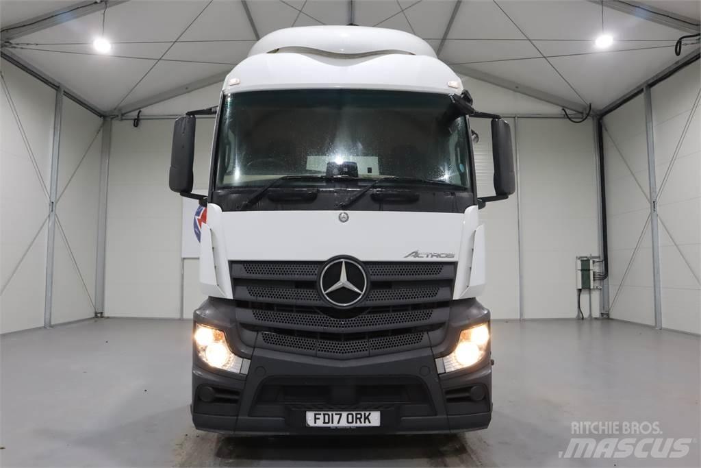 Mercedes-Benz ACTROS 1840 Conventional Trucks / Tractor Trucks