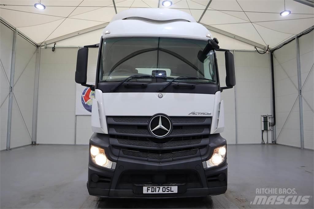 Mercedes-Benz ACTROS 1840 Conventional Trucks / Tractor Trucks