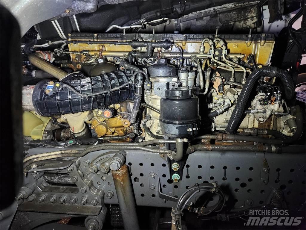 Mercedes-Benz ACTROS 1840 Conventional Trucks / Tractor Trucks