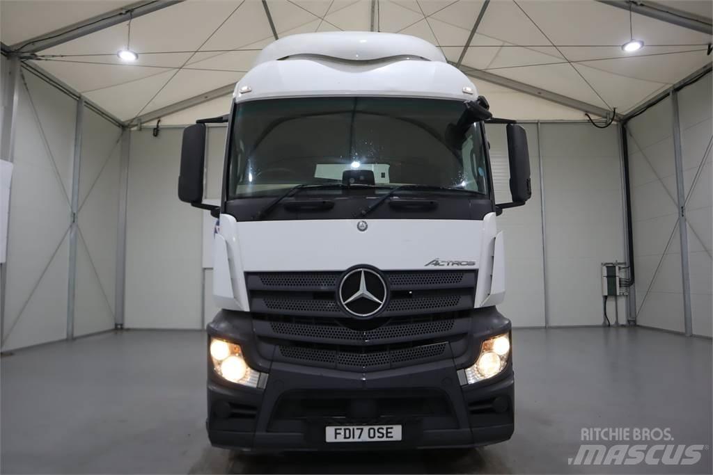 Mercedes-Benz ACTROS 1840 Conventional Trucks / Tractor Trucks