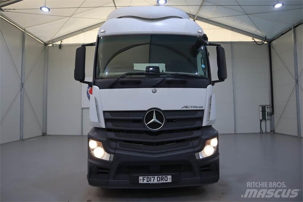 Mercedes-Benz ACTROS 1840 Conventional Trucks / Tractor Trucks
