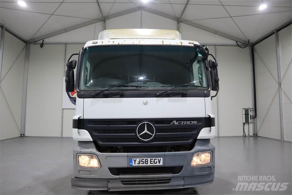 Mercedes-Benz ACTROS 1841 Conventional Trucks / Tractor Trucks