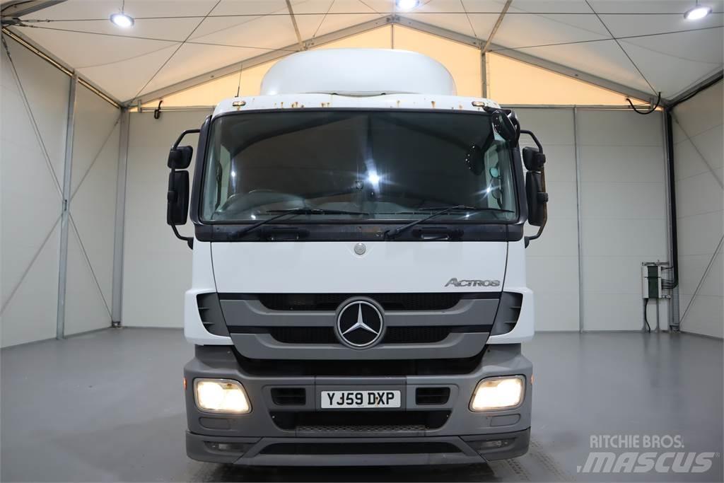Mercedes-Benz ACTROS 1841 Conventional Trucks / Tractor Trucks