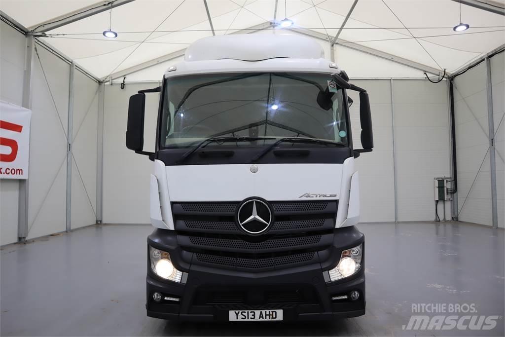 Mercedes-Benz ACTROS 1842 Conventional Trucks / Tractor Trucks