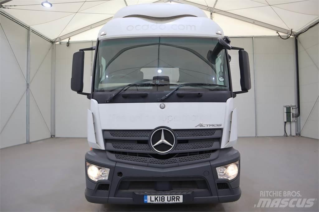 Mercedes-Benz Actros 1843 Conventional Trucks / Tractor Trucks