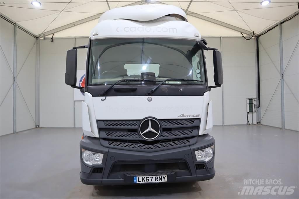 Mercedes-Benz Actros 1843 Conventional Trucks / Tractor Trucks