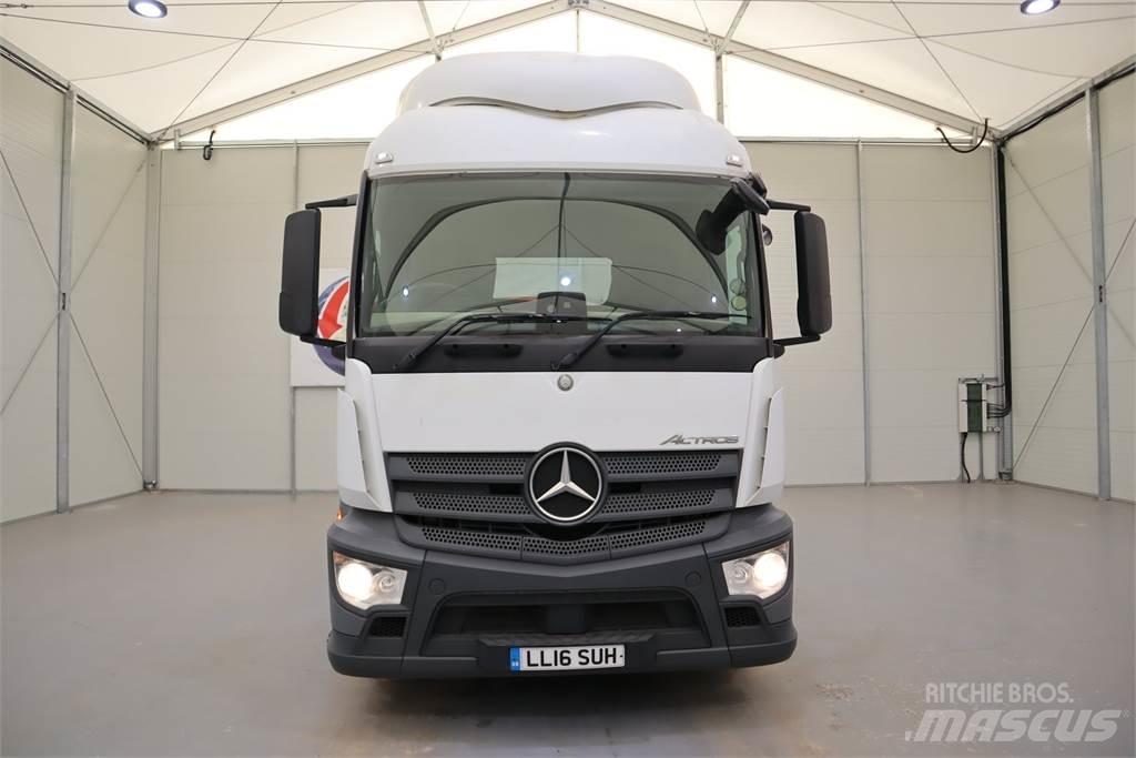 Mercedes-Benz Actros 1843 Conventional Trucks / Tractor Trucks