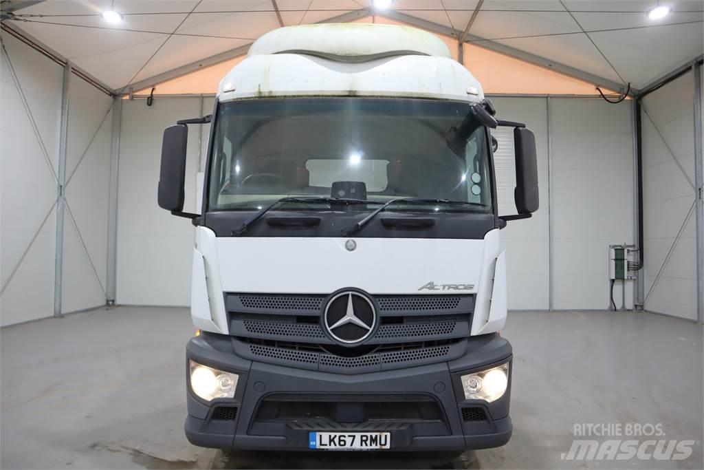 Mercedes-Benz Actros 1843 Conventional Trucks / Tractor Trucks