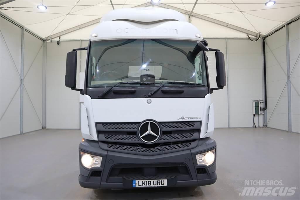 Mercedes-Benz Actros 1843 Conventional Trucks / Tractor Trucks