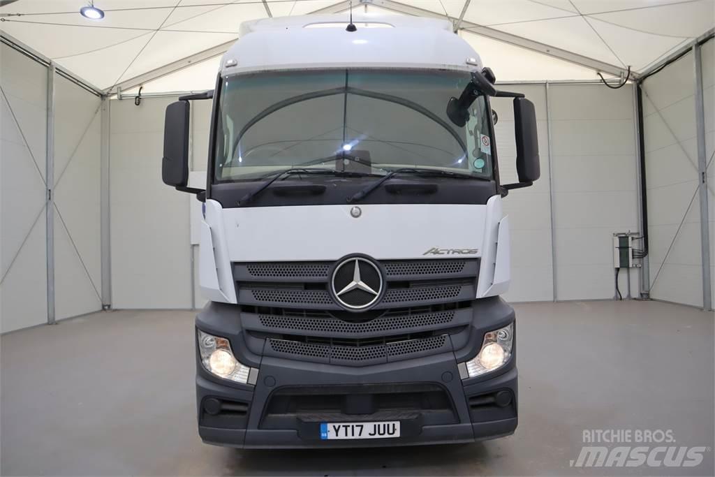 Mercedes-Benz Actros 1843 Conventional Trucks / Tractor Trucks