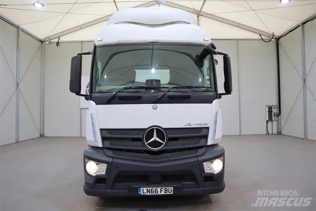 Mercedes-Benz Actros 1843 Conventional Trucks / Tractor Trucks