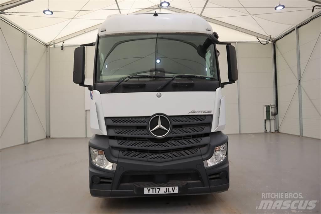 Mercedes-Benz Actros 1843 Conventional Trucks / Tractor Trucks
