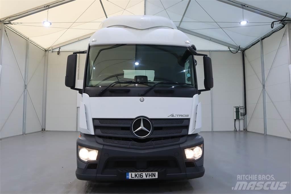 Mercedes-Benz ACTROS 1843 Conventional Trucks / Tractor Trucks