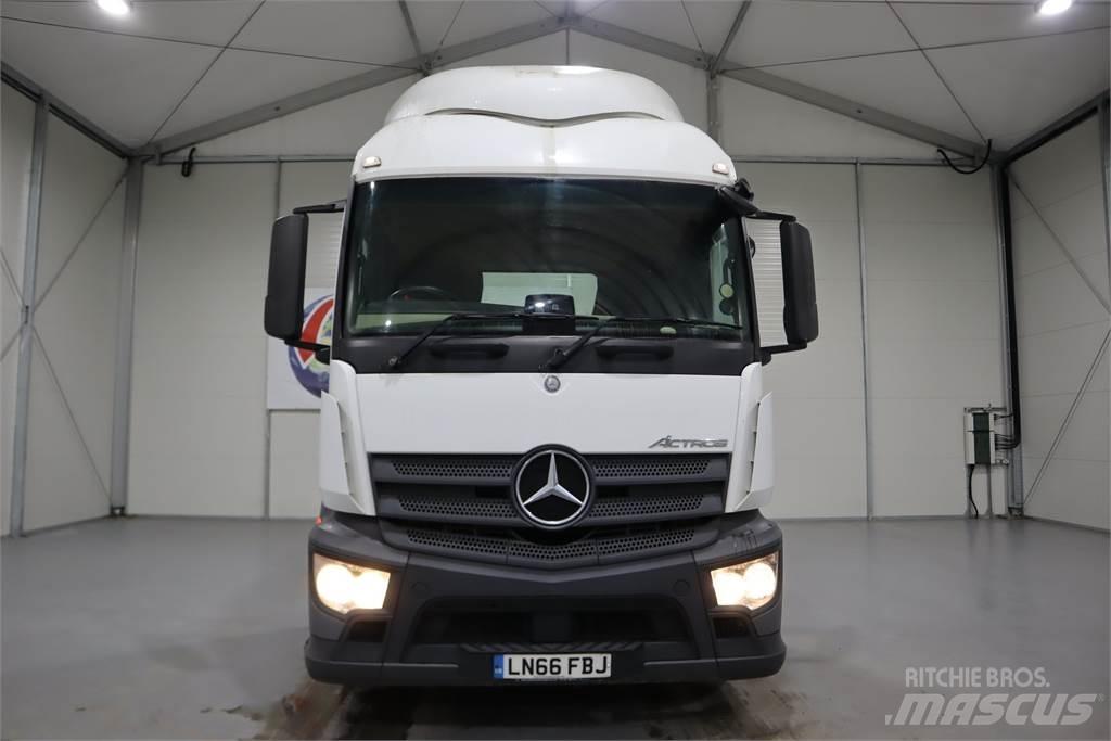 Mercedes-Benz ACTROS 1843 Conventional Trucks / Tractor Trucks