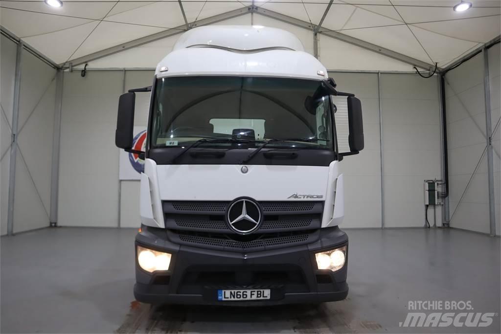 Mercedes-Benz ACTROS 1843 Conventional Trucks / Tractor Trucks