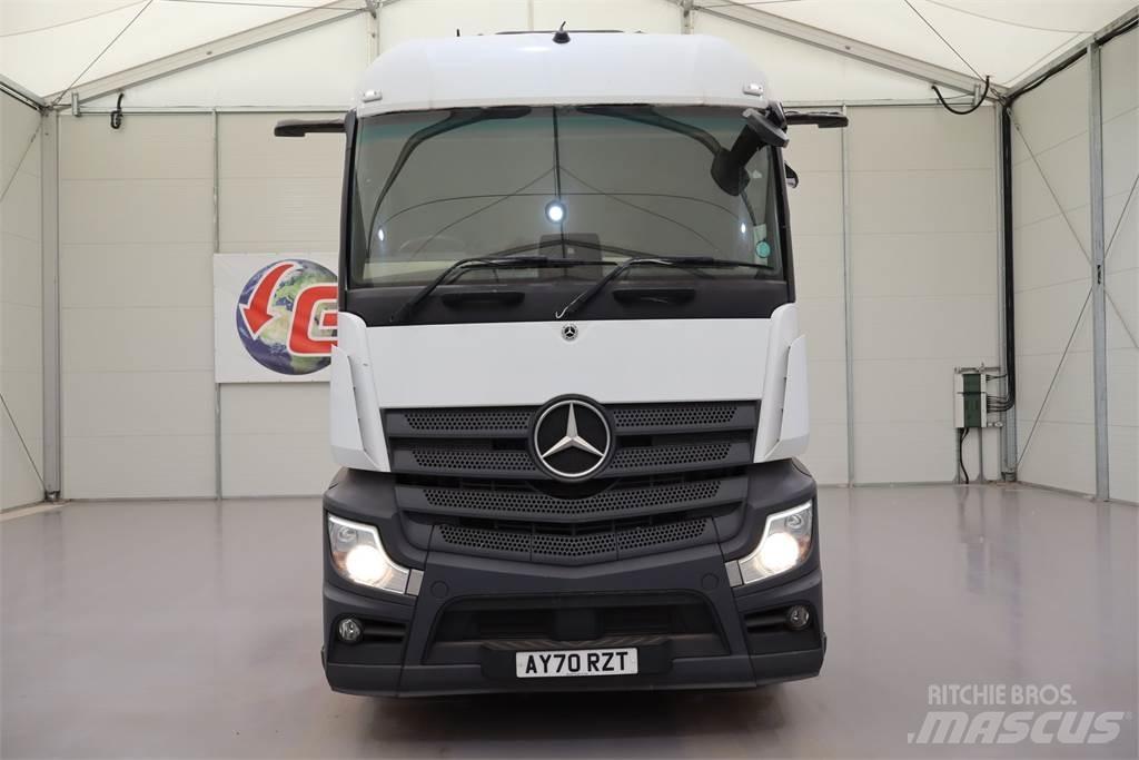 Mercedes-Benz Actros 1845 Conventional Trucks / Tractor Trucks