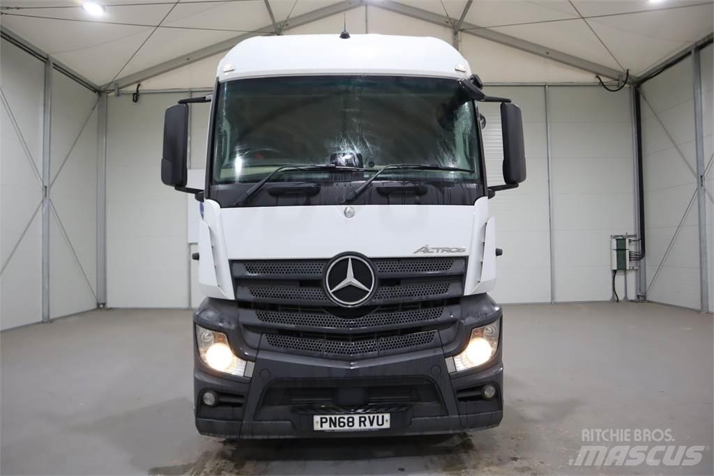 Mercedes-Benz ACTROS 1846 Conventional Trucks / Tractor Trucks
