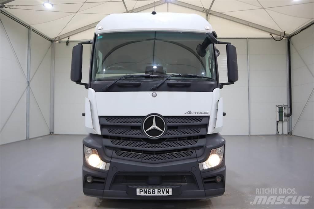 Mercedes-Benz ACTROS 1846 Conventional Trucks / Tractor Trucks
