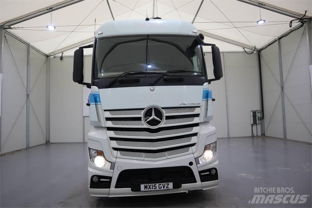 Mercedes-Benz Actros 2345 Conventional Trucks / Tractor Trucks