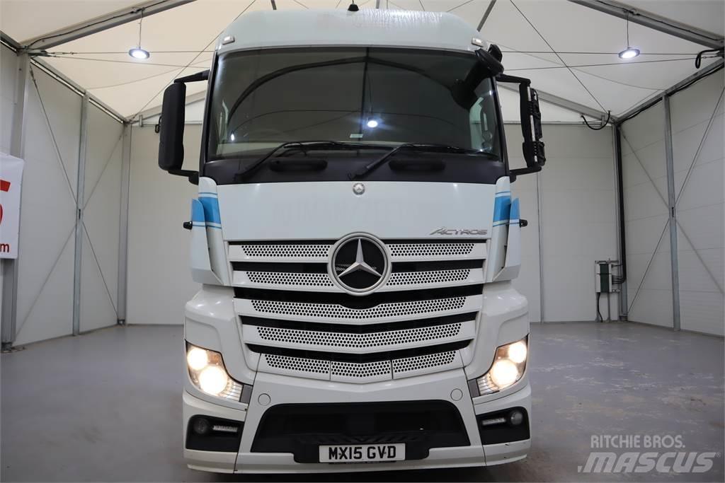 Mercedes-Benz ACTROS 2345 Conventional Trucks / Tractor Trucks