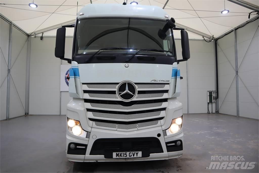 Mercedes-Benz ACTROS 2345 Conventional Trucks / Tractor Trucks