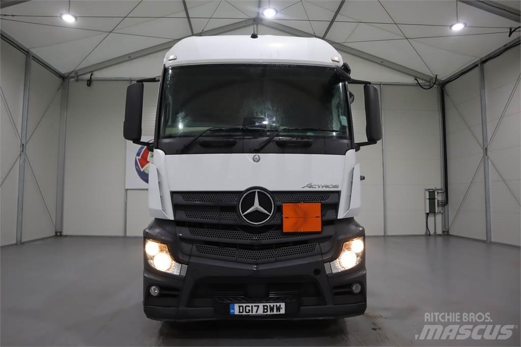Mercedes-Benz ACTROS 2443 Conventional Trucks / Tractor Trucks