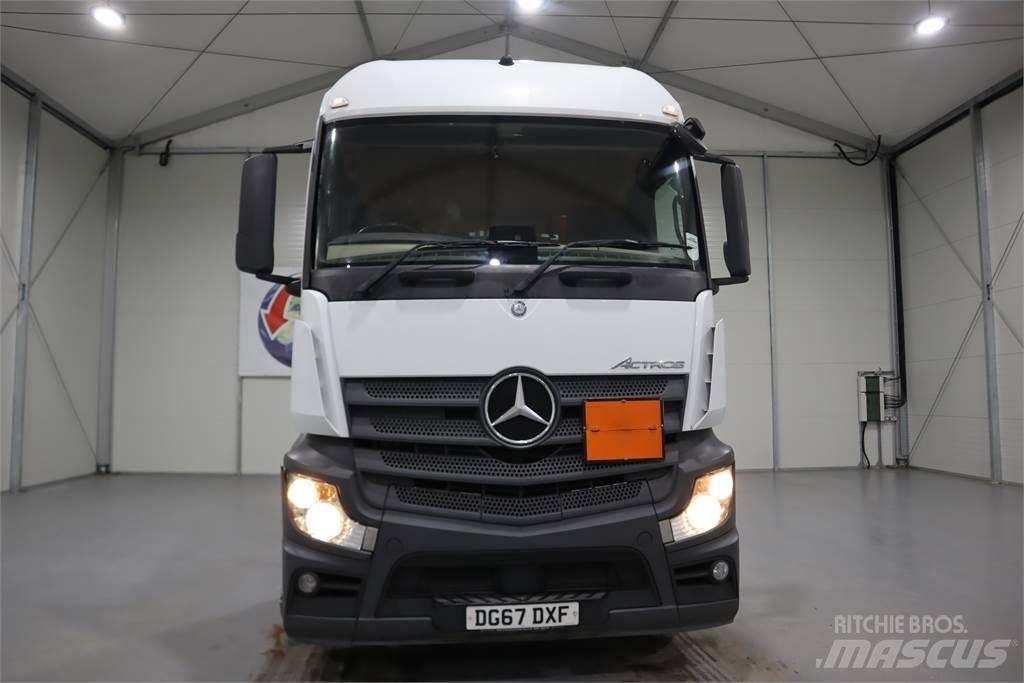 Mercedes-Benz ACTROS 2443 Conventional Trucks / Tractor Trucks