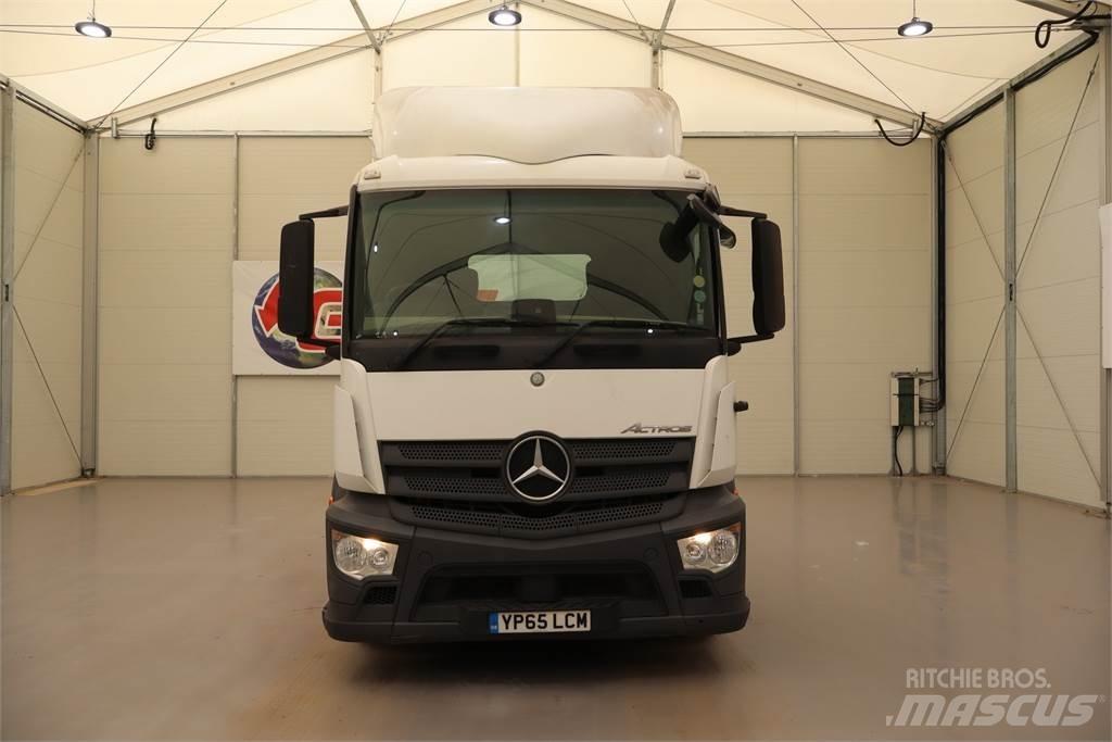 Mercedes-Benz Actros 2540 Conventional Trucks / Tractor Trucks
