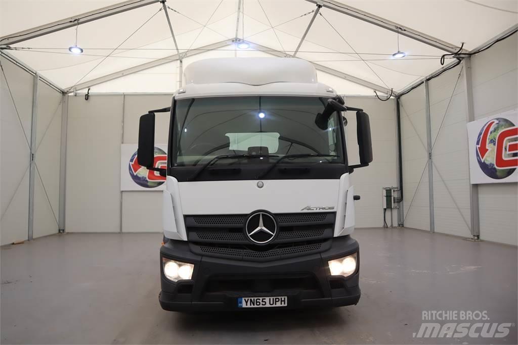 Mercedes-Benz ACTROS 2540 Conventional Trucks / Tractor Trucks