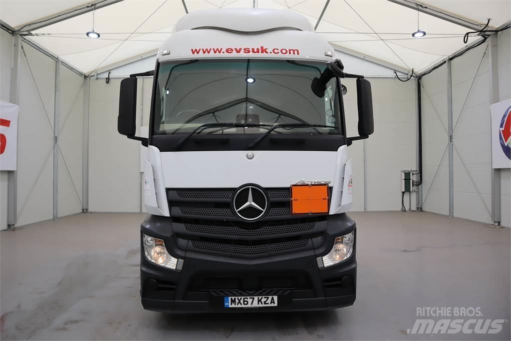 Mercedes-Benz ACTROS 2543 Conventional Trucks / Tractor Trucks