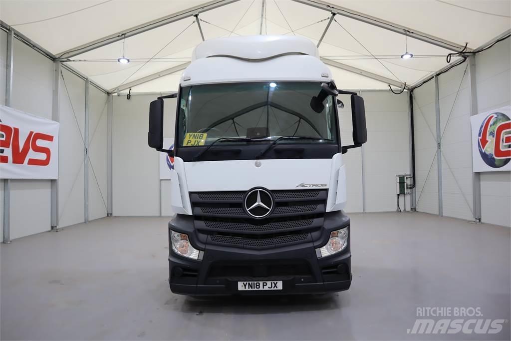 Mercedes-Benz Actros 2543 Conventional Trucks / Tractor Trucks