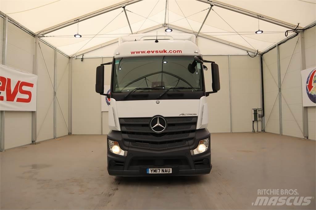 Mercedes-Benz ACTROS 2543 Conventional Trucks / Tractor Trucks
