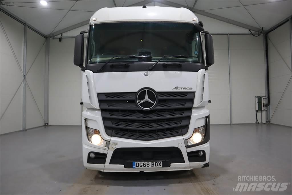 Mercedes-Benz ACTROS 2545 Conventional Trucks / Tractor Trucks