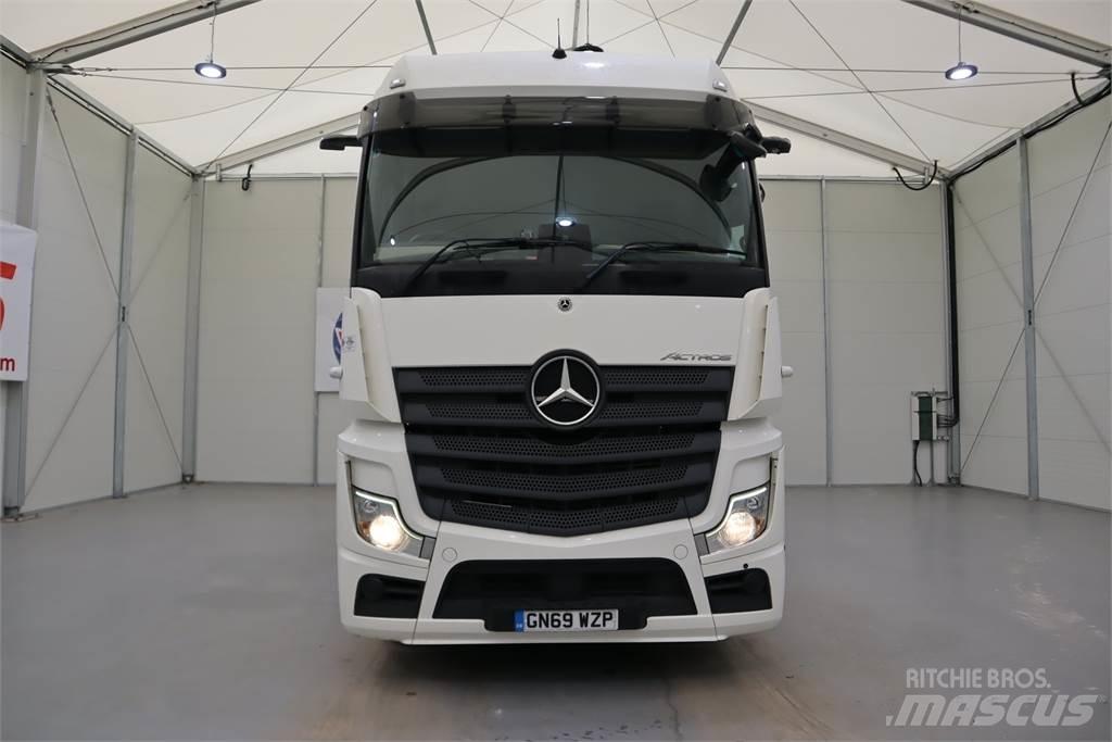 Mercedes-Benz ACTROS 2545 Conventional Trucks / Tractor Trucks