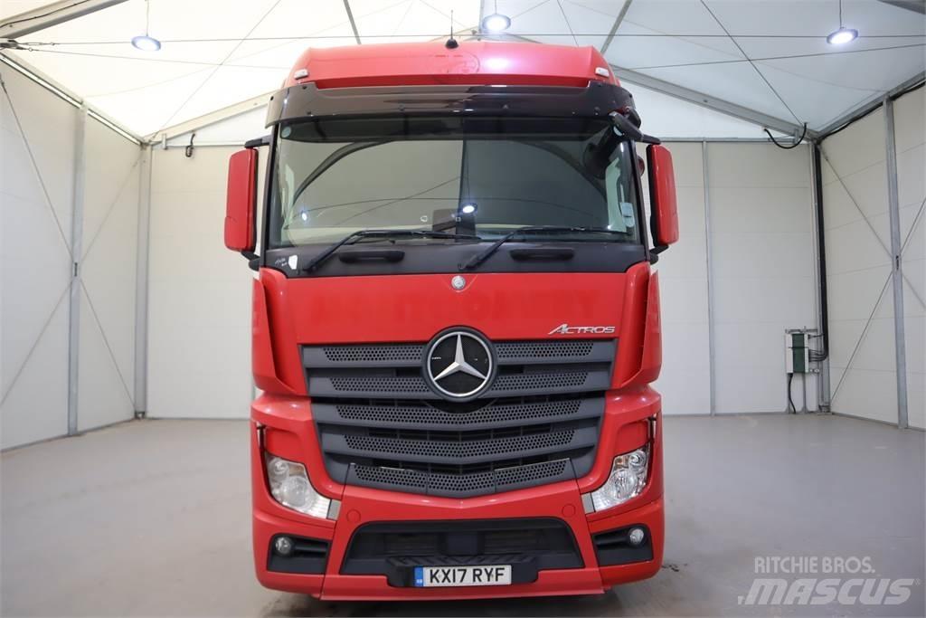 Mercedes-Benz Actros 2545 Conventional Trucks / Tractor Trucks