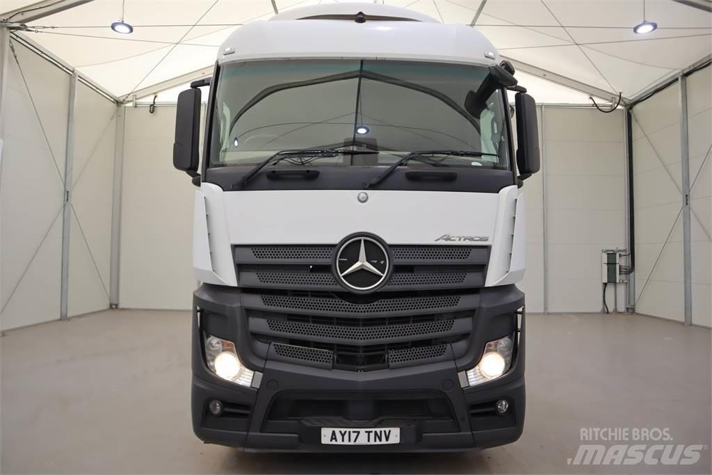 Mercedes-Benz Actros 2545 Conventional Trucks / Tractor Trucks