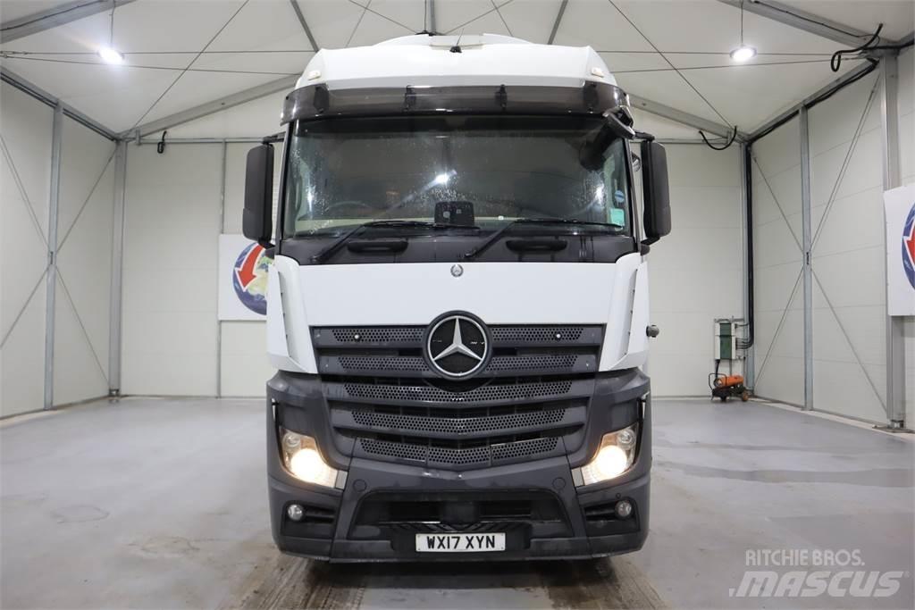 Mercedes-Benz Actros 2545 Conventional Trucks / Tractor Trucks