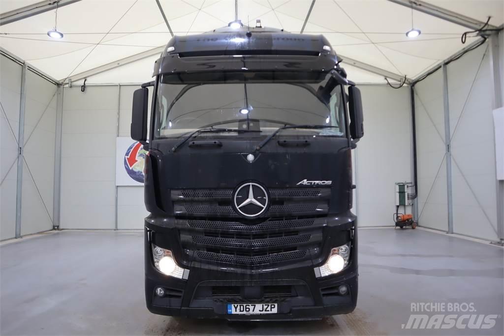Mercedes-Benz Actros 2545 Conventional Trucks / Tractor Trucks