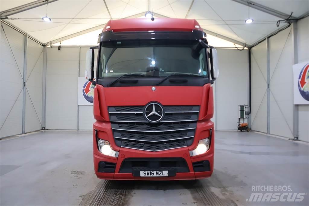 Mercedes-Benz Actros 2545 Conventional Trucks / Tractor Trucks
