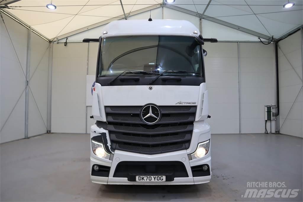 Mercedes-Benz Actros 2545 Conventional Trucks / Tractor Trucks