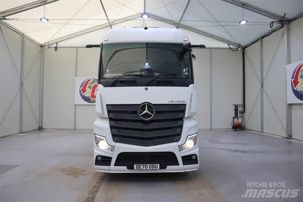 Mercedes-Benz Actros 2545 Conventional Trucks / Tractor Trucks