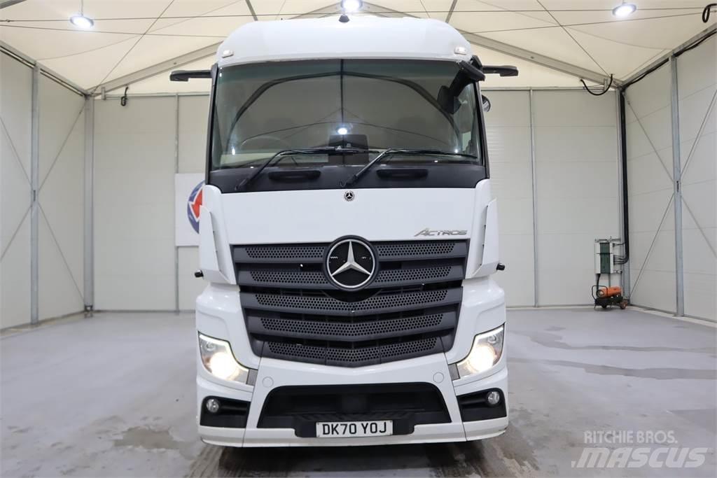 Mercedes-Benz Actros 2545 Conventional Trucks / Tractor Trucks