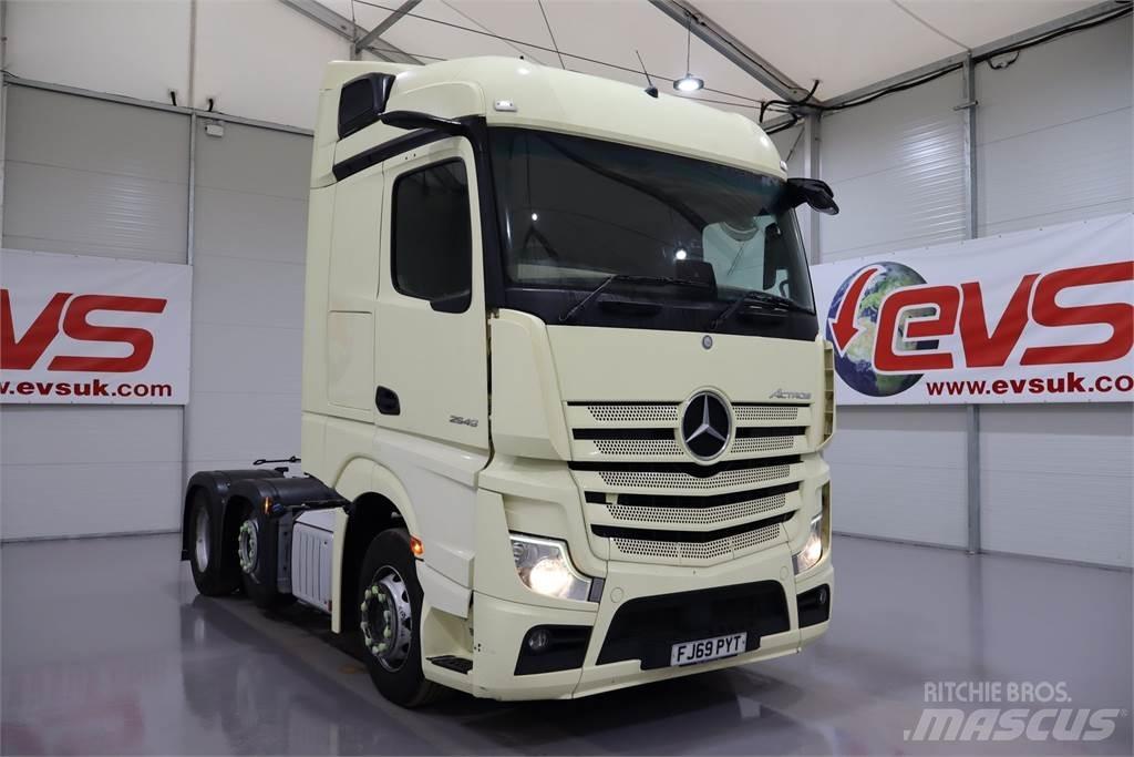 Mercedes-Benz Actros 2545 Conventional Trucks / Tractor Trucks