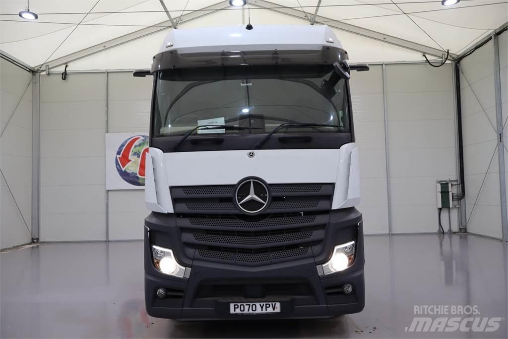 Mercedes-Benz Actros 2545 Conventional Trucks / Tractor Trucks