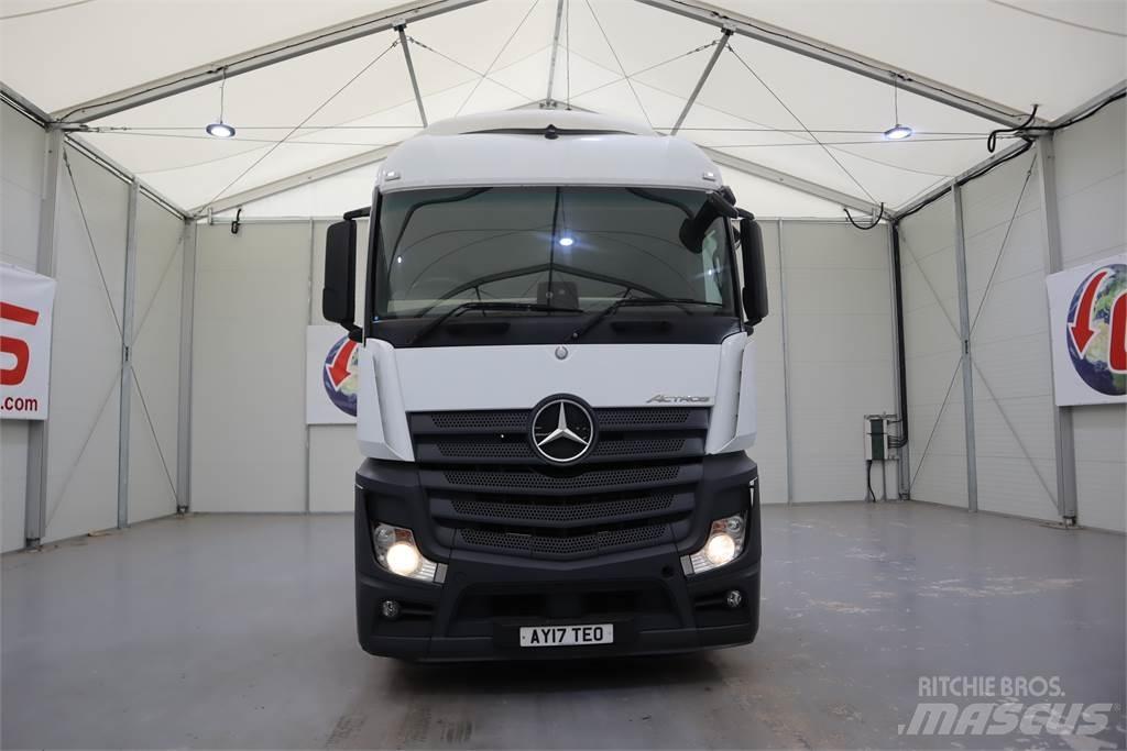 Mercedes-Benz ACTROS 2545 Conventional Trucks / Tractor Trucks
