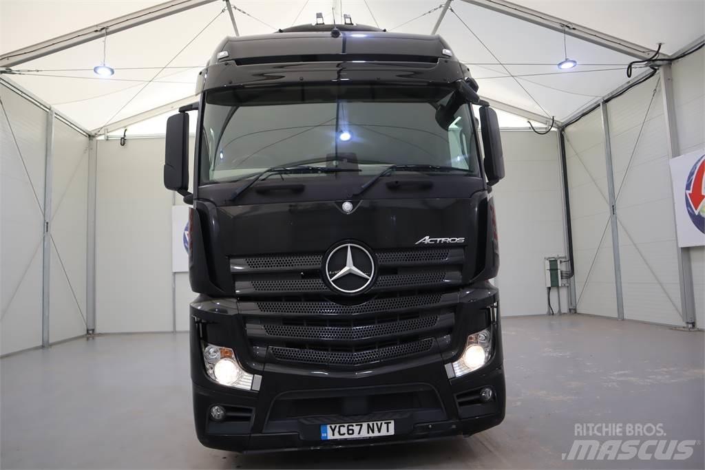 Mercedes-Benz ACTROS 2545 Conventional Trucks / Tractor Trucks
