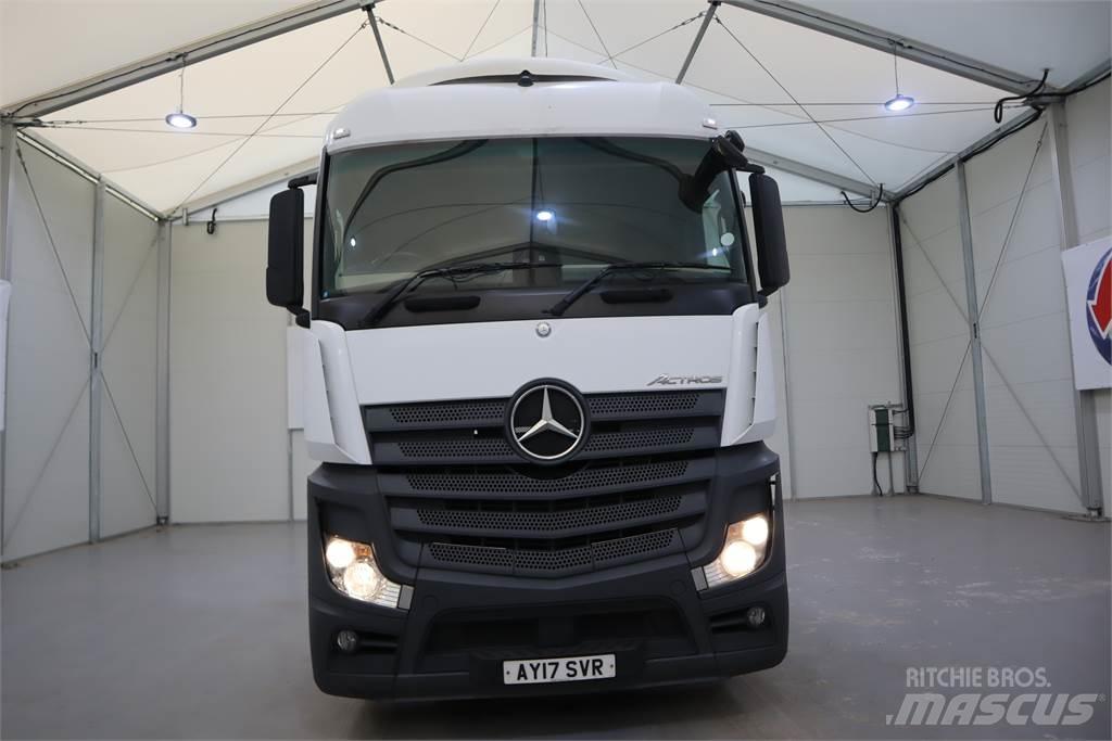 Mercedes-Benz ACTROS 2545 Conventional Trucks / Tractor Trucks