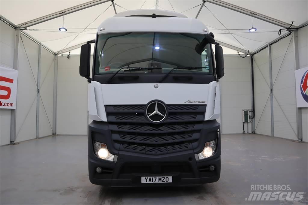 Mercedes-Benz ACTROS 2545 Conventional Trucks / Tractor Trucks
